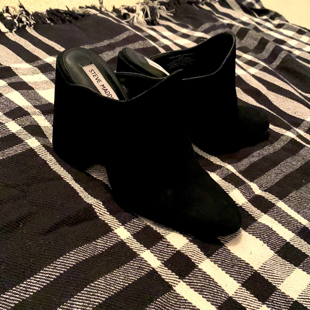 Steve Madden Black Heeled Mules - 8.5